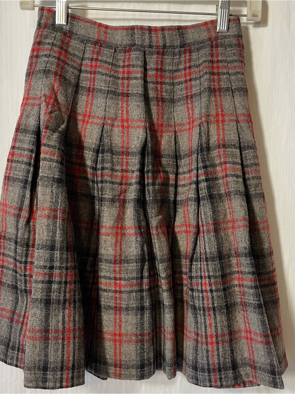 Wool blend Plaid A-Line Skirt in Gray, Black and Red